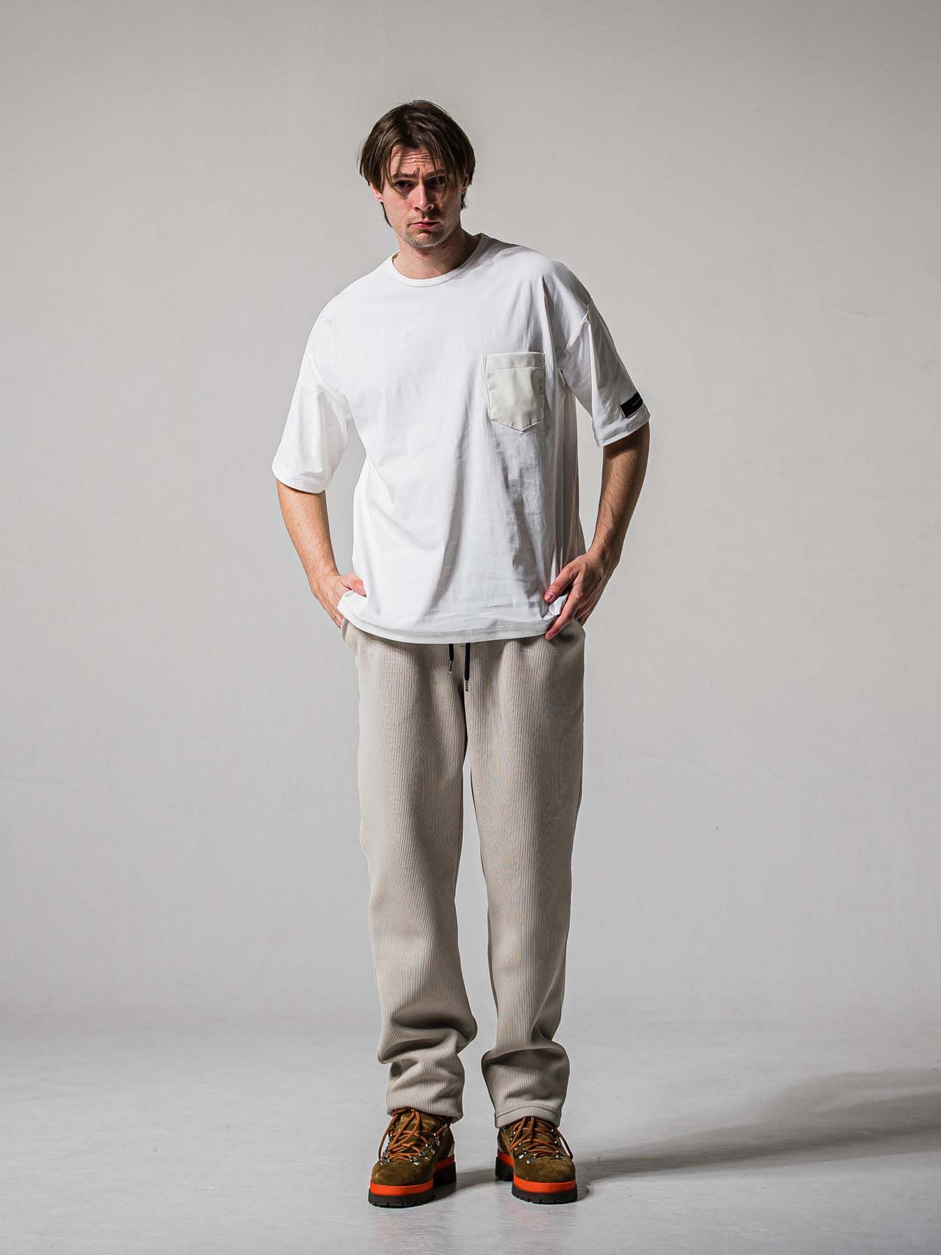 【予約品 11月16日(日) 締切】LEATER POCKET OVER NYLON T / エコレザーポケット ルーズTシャツ / ホワイト