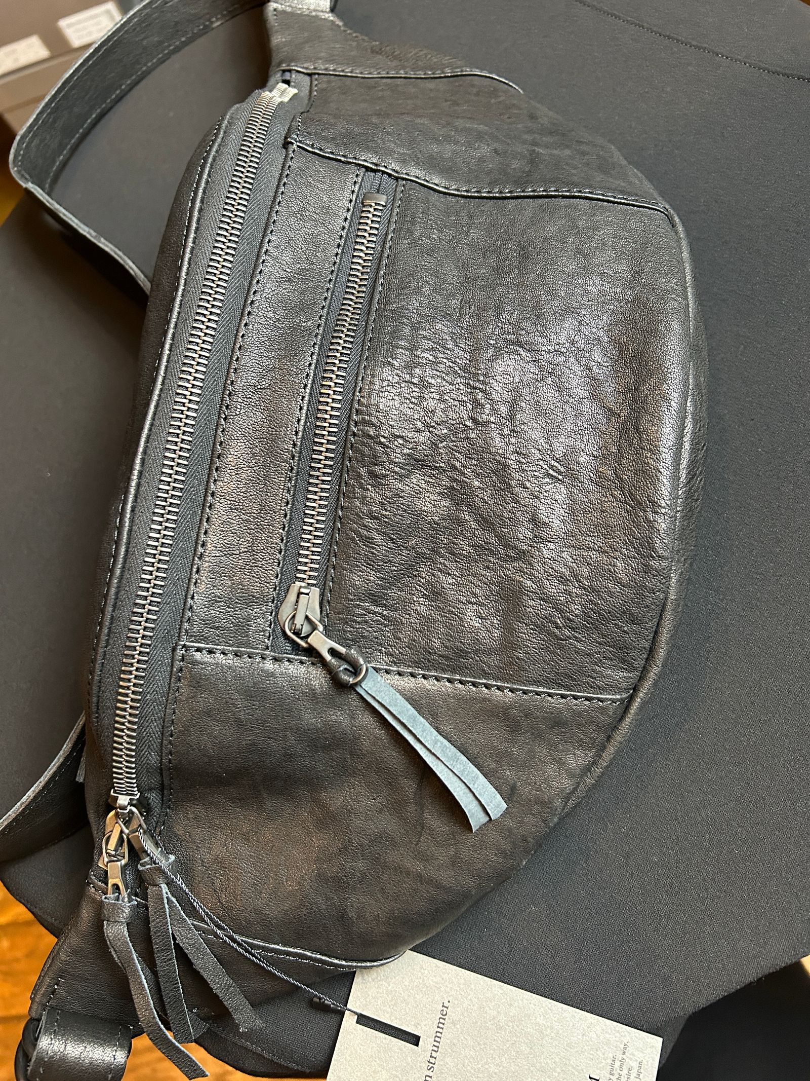 Pit Vegetable Full Tanned Shrinked Horsehide Body Bag / フルタンニン ピット鞣し シュリンク ホース ハイド ボディー バッグ / HIGH THROTTLE / ブラック