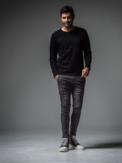 velours fleece neo thermal / 裏地特殊起毛ベロアフリースサーマル / ブラック 肩ロゴ刺繡入り 【RESOUND CLOTHING】 1
