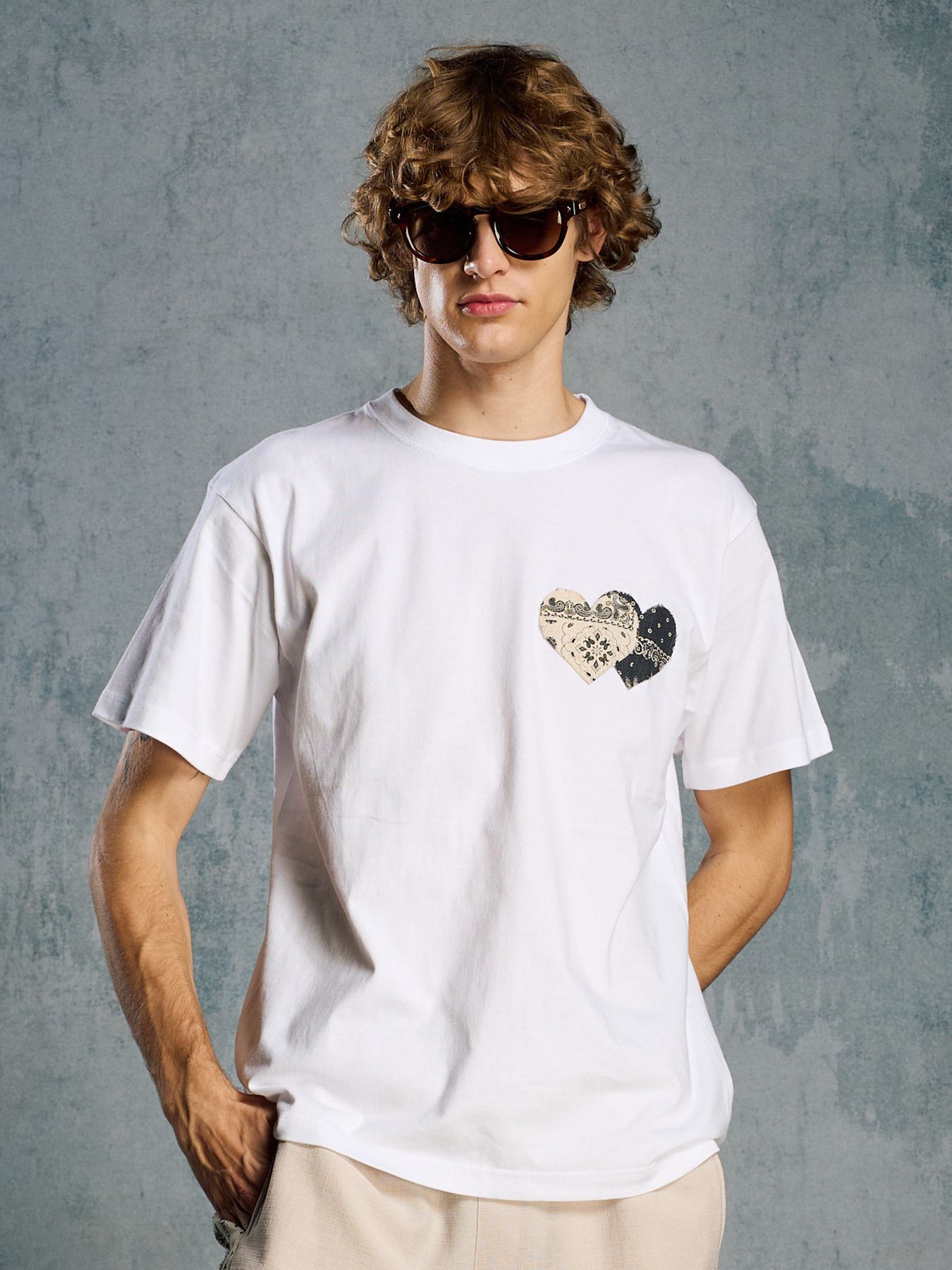 【予約品 1月25日(日) 締切】graphic-T collection：bandana panel heart T / バンダナパネル ハート Tシャツ / ホワイト×ブラック