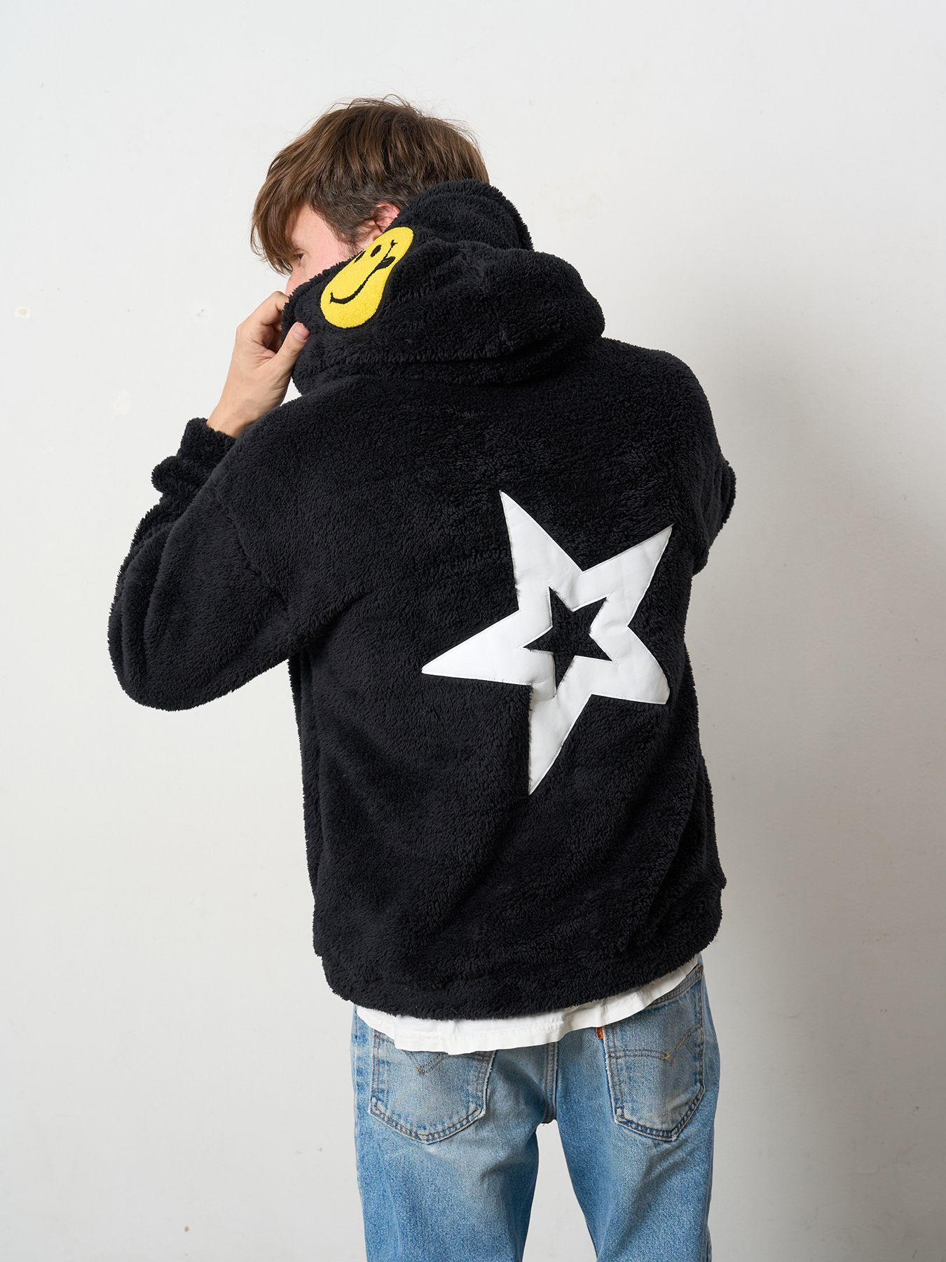 【予約品 5月8日(木) AM10時 締切】 コーラルフリースボア マルチパッチワークプルパーカー / ブラック