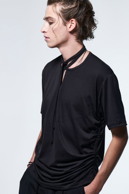 《予約品》 PipingSlitT-Shirt / ブラック 【kiryuyrik】 2023年4月以降入荷予定