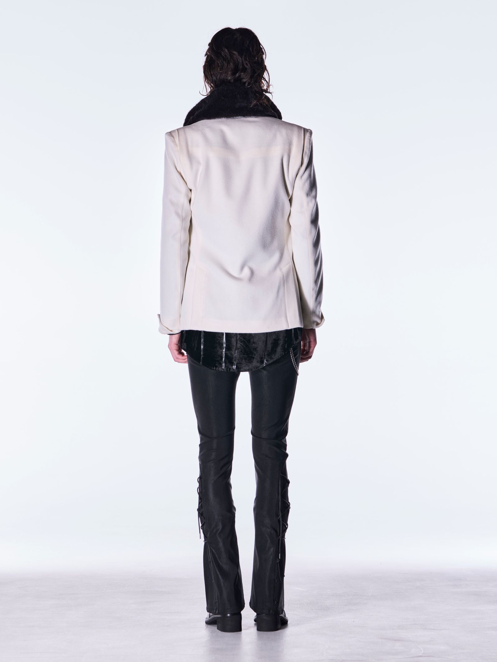 【予約品 6月29日(月) 締切】Beaver Fur Napoleon Jacket / ファー ナポレオンジャケット / ホワイト