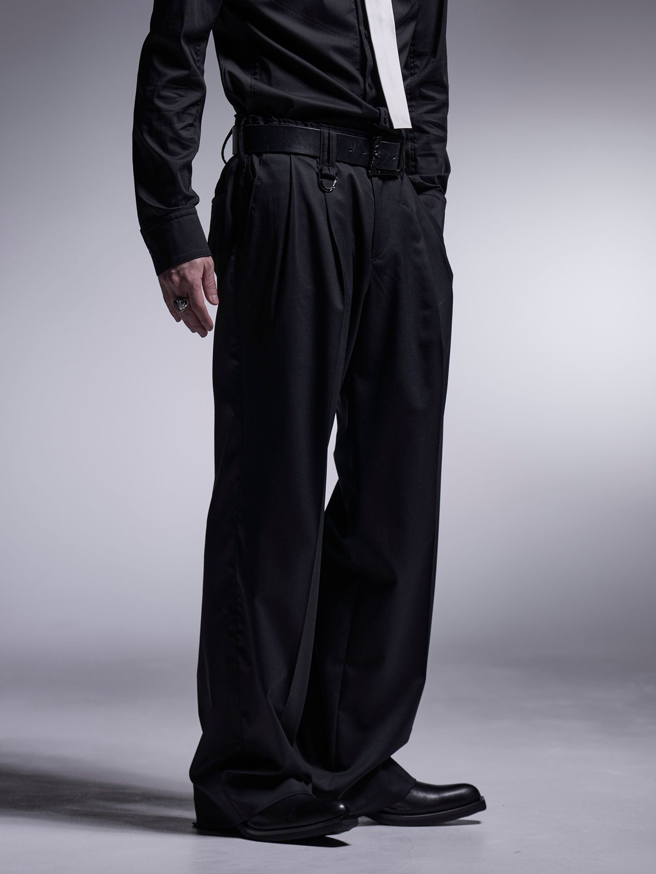 【予約品 7月13日(日) 締切】Wide Slacks / ワイドスラックス / ブラック