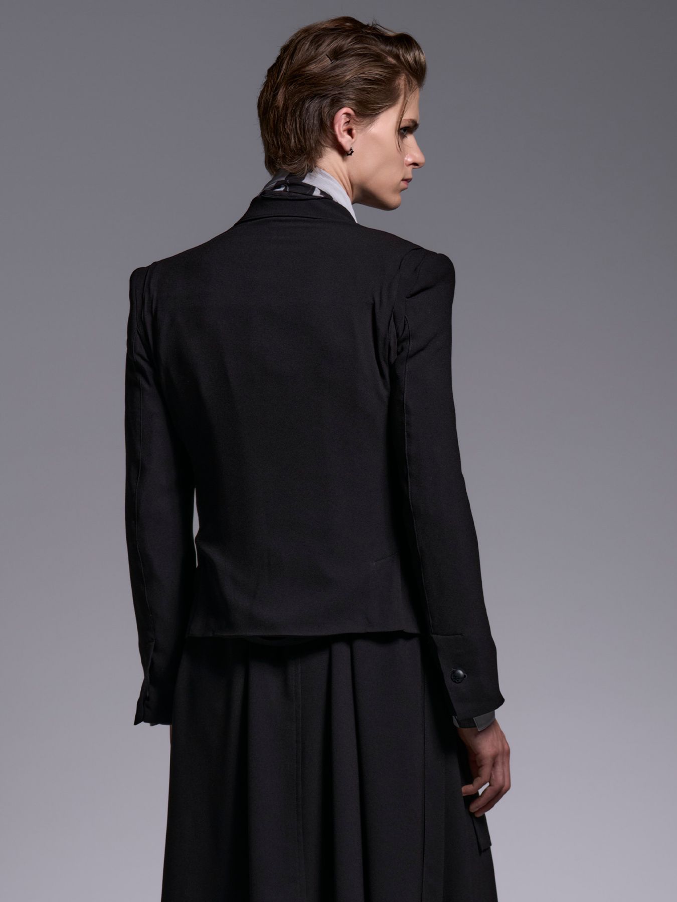 【予約品 1月4日(日) 締切】Short Peacked Jacket / ショートピークドジャケット / ブラック