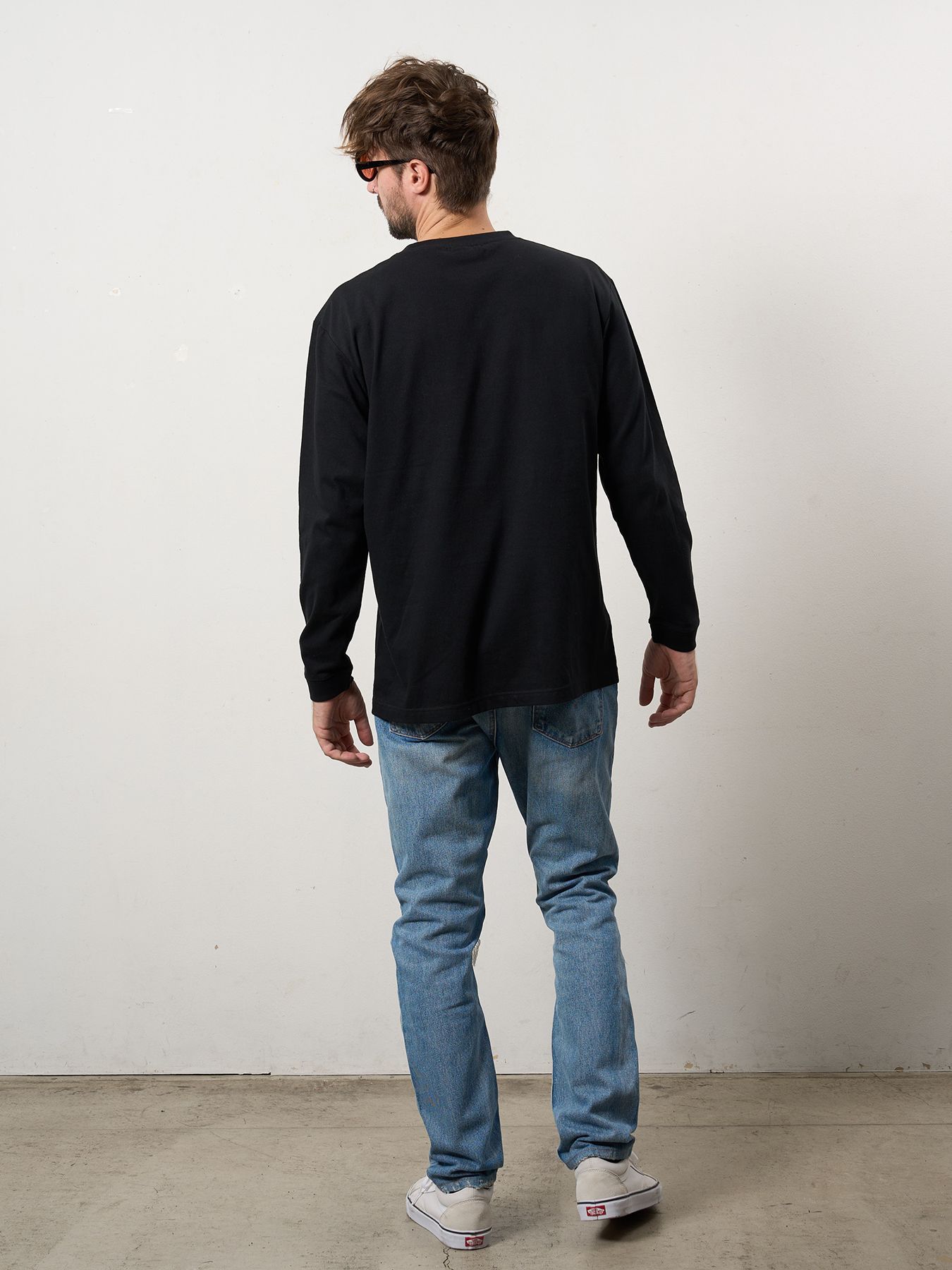 【予約品 10月16日(木) 締切】5.6ozコットン天竺 タイトルボックスシークイン LSシャツ / ブラック