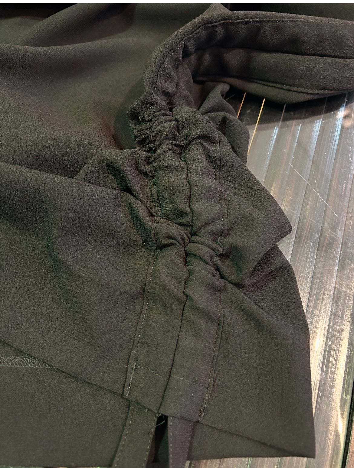 【予約品 1月4日(日) 締切】Sharring Wide Tuck Slacks / シャーリング ワイドタックスラックス / ブラック