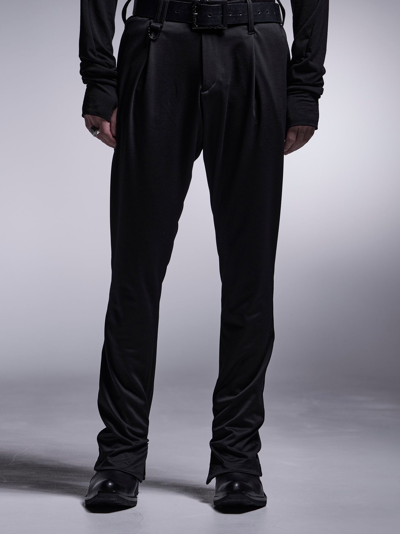 【予約品 7月13日(日) 締切】1Tuck Slim Slacks / 1タック スリムスラックス / ブラック