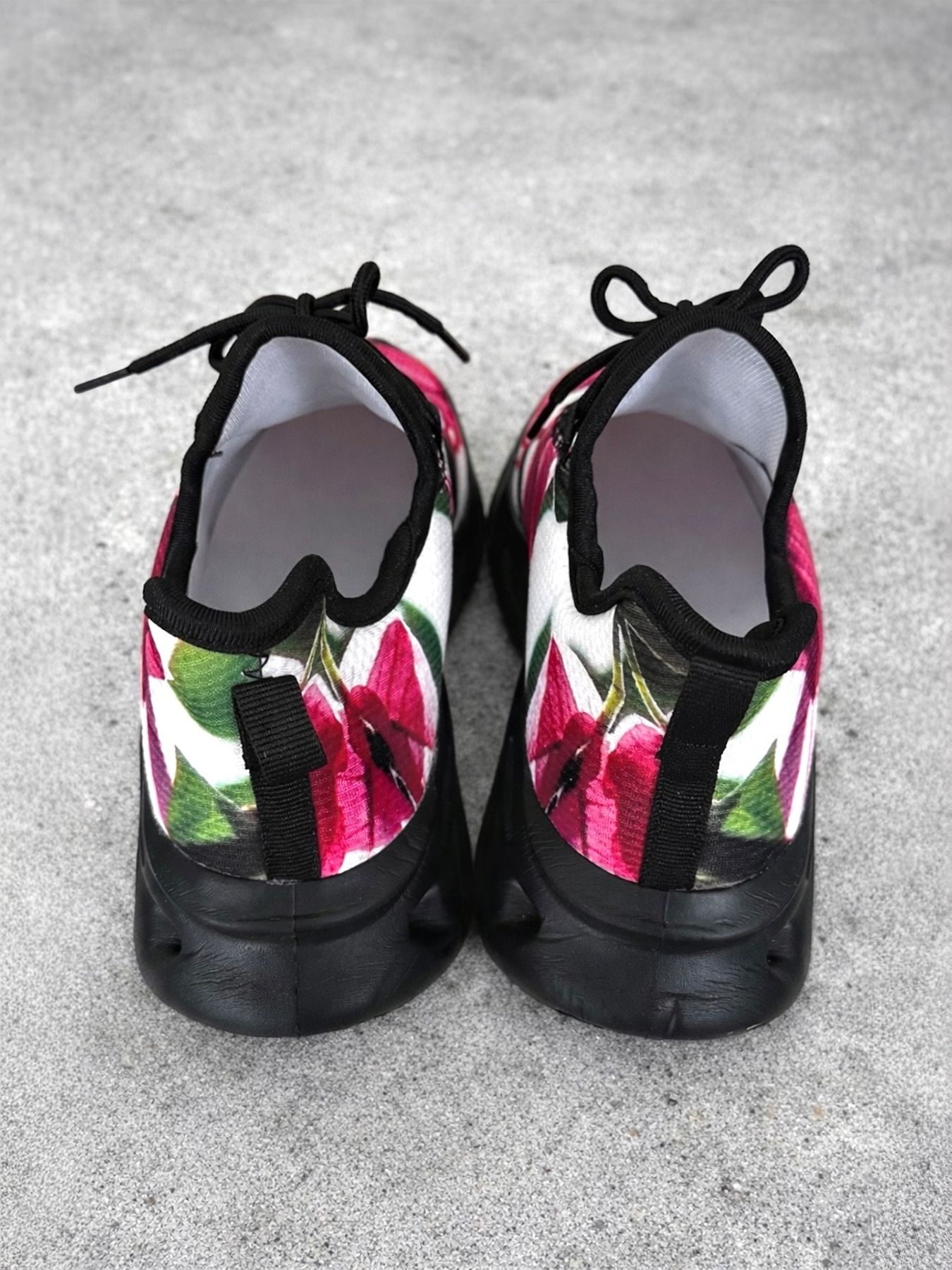 《予約・受注品》超軽量モードスニーカー / ブーゲンビリア（23㎝〜30.5㎝）/ 納期2~3週間後【tenbo】