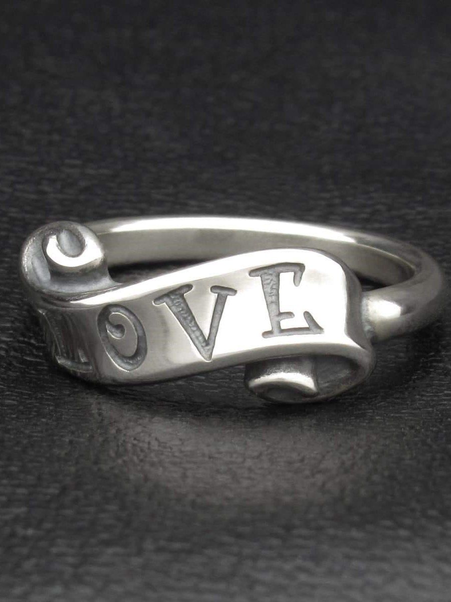 Sweet Little Ribbon Ring / LOVE / リング
