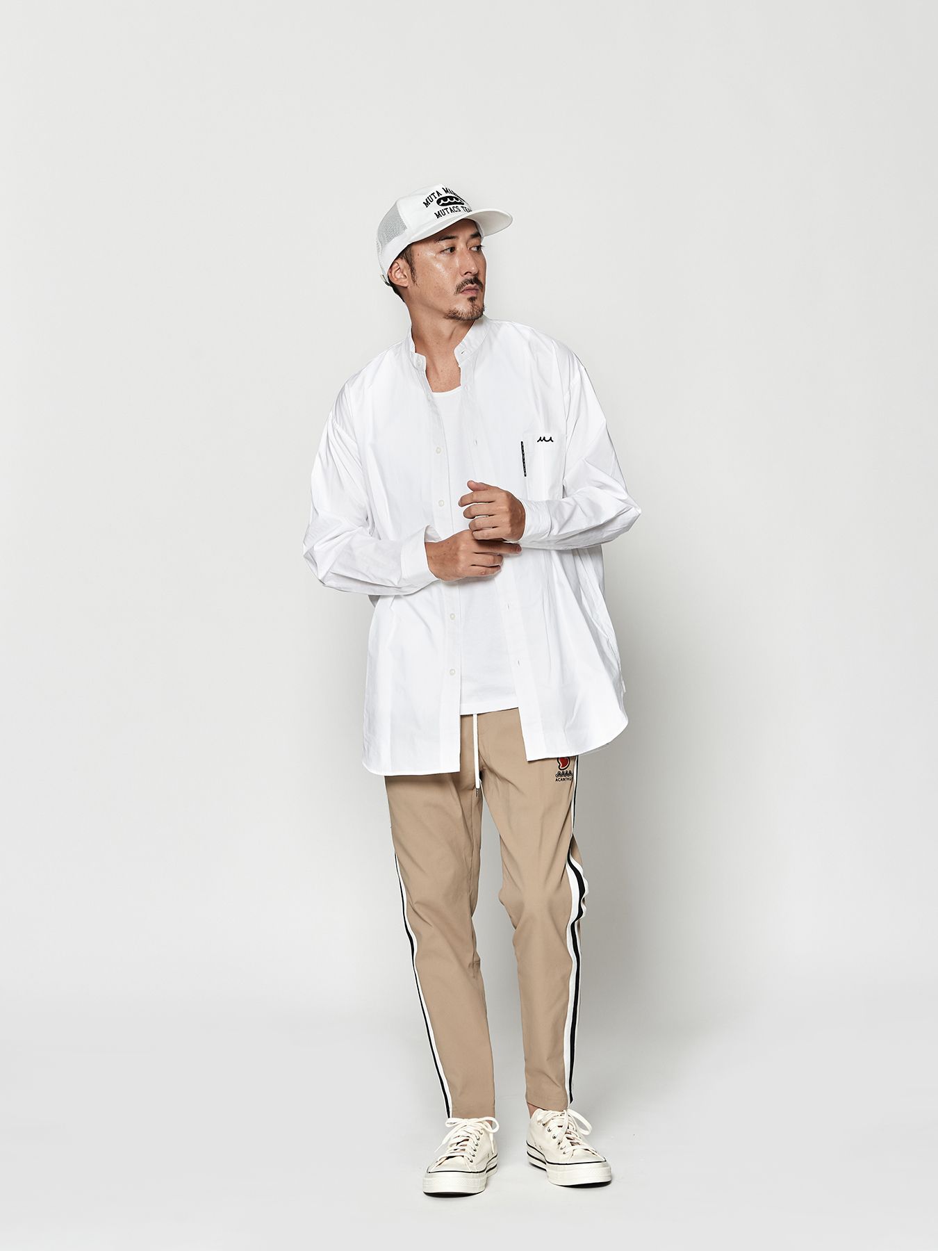 【予約品 10月9日(木) 締切】muta sweet side line pants / ラインパンツ / ベージュ【Acanthus × muta MARINE】