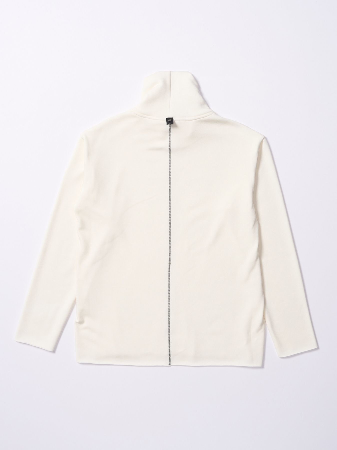 【予約品 4月19日(日) 18時締切】back boa cut-off highneck / バックボア カットオフ ハイネック/ ホワイト