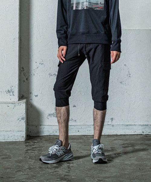 《予約11月17日19時締め》 cargo cropped PTクロップドカーゴパンツ / ブラック