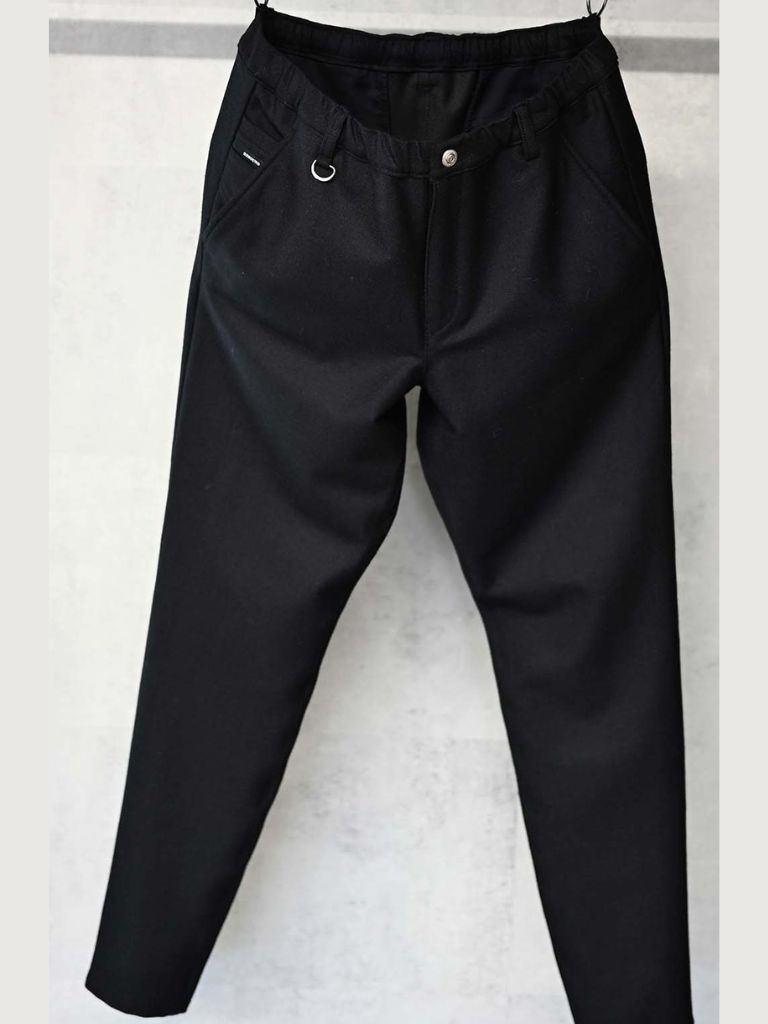 《予約9月1日18時締め》 PAT TIGHT EASY PANTS  / カシミアウールタイトパンツ / ブラック