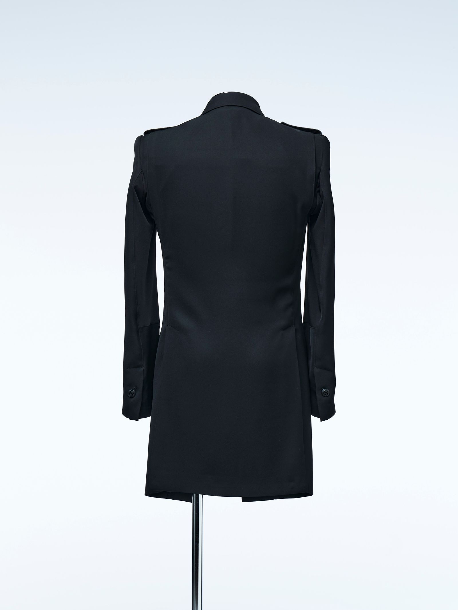 《予約品4月23日18時締め》 FishLeatherLapelJacket / ロングピークドジャケット  / ブラック 【THE ONENESS】 8月中入荷予定