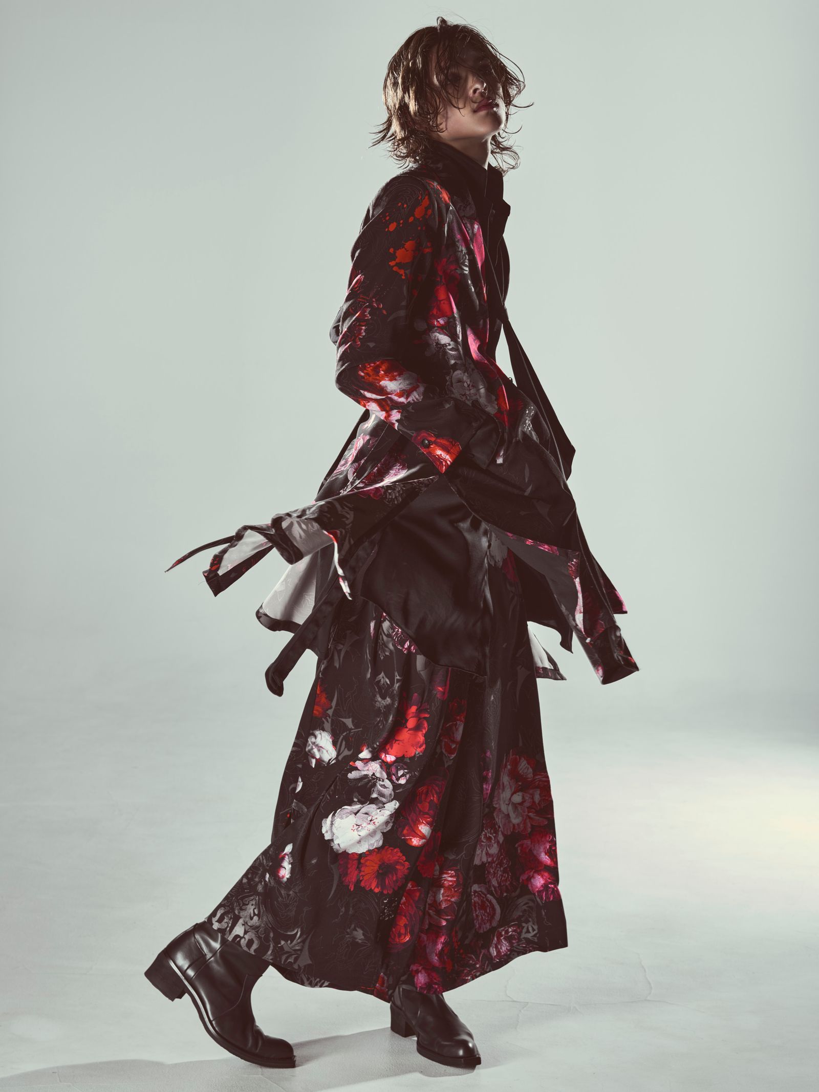 【予約品 6月29日(月) 締切】Goth Flora Suede Satin Flare Jacket / フレアジャケット / ブラック