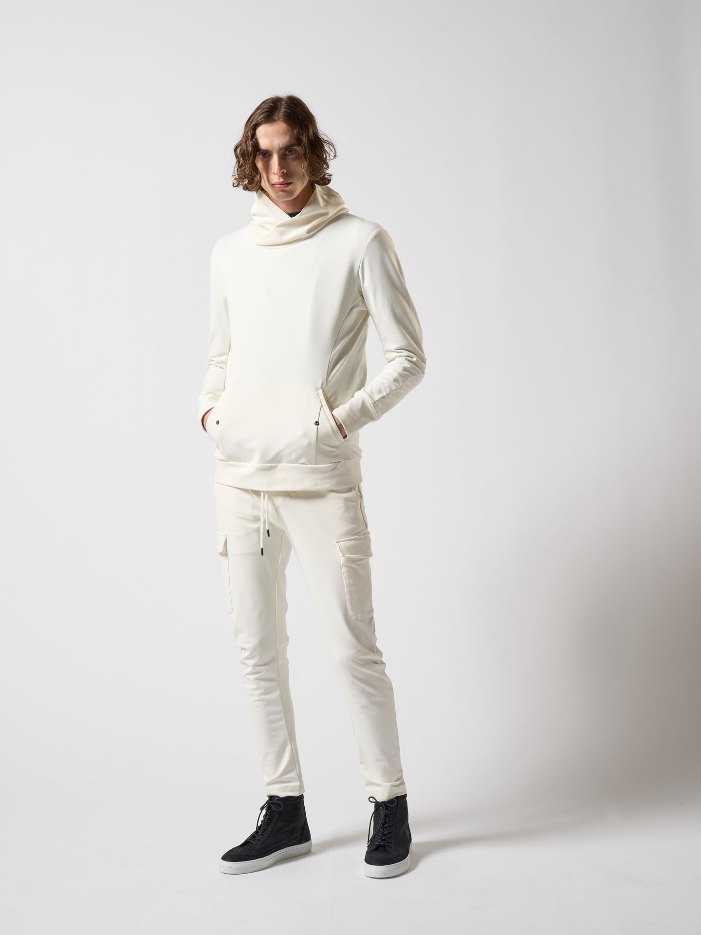 【予約品】 3D banana slim cargo / スリムカーゴパンツ / ホワイト