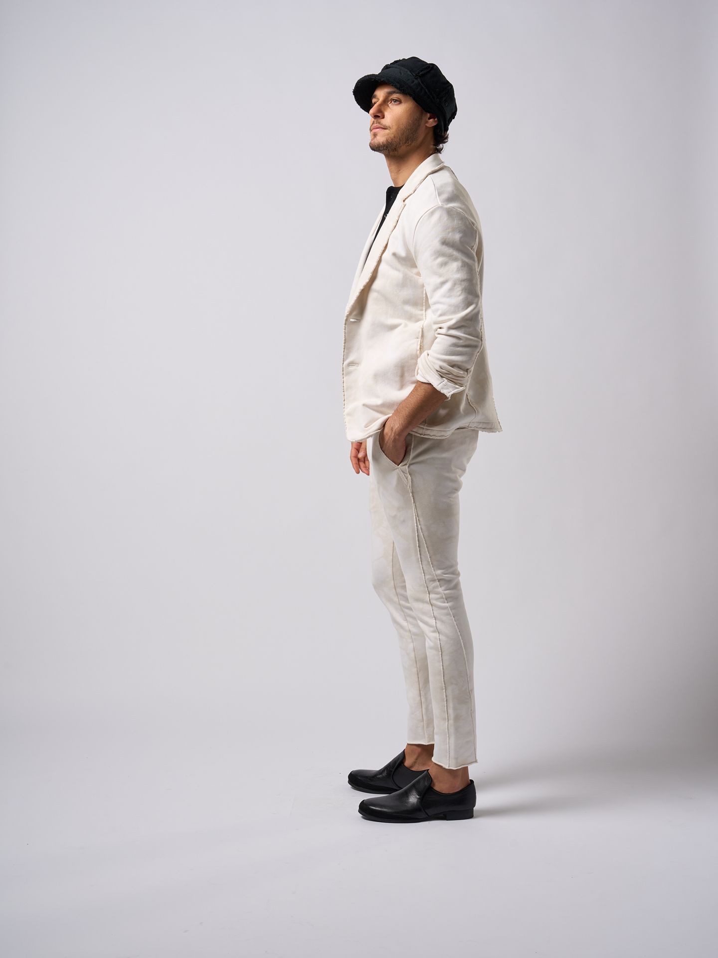 【予約品9月19日 10時締め】 soft leather slip-on / レザースリッポン / ブラック