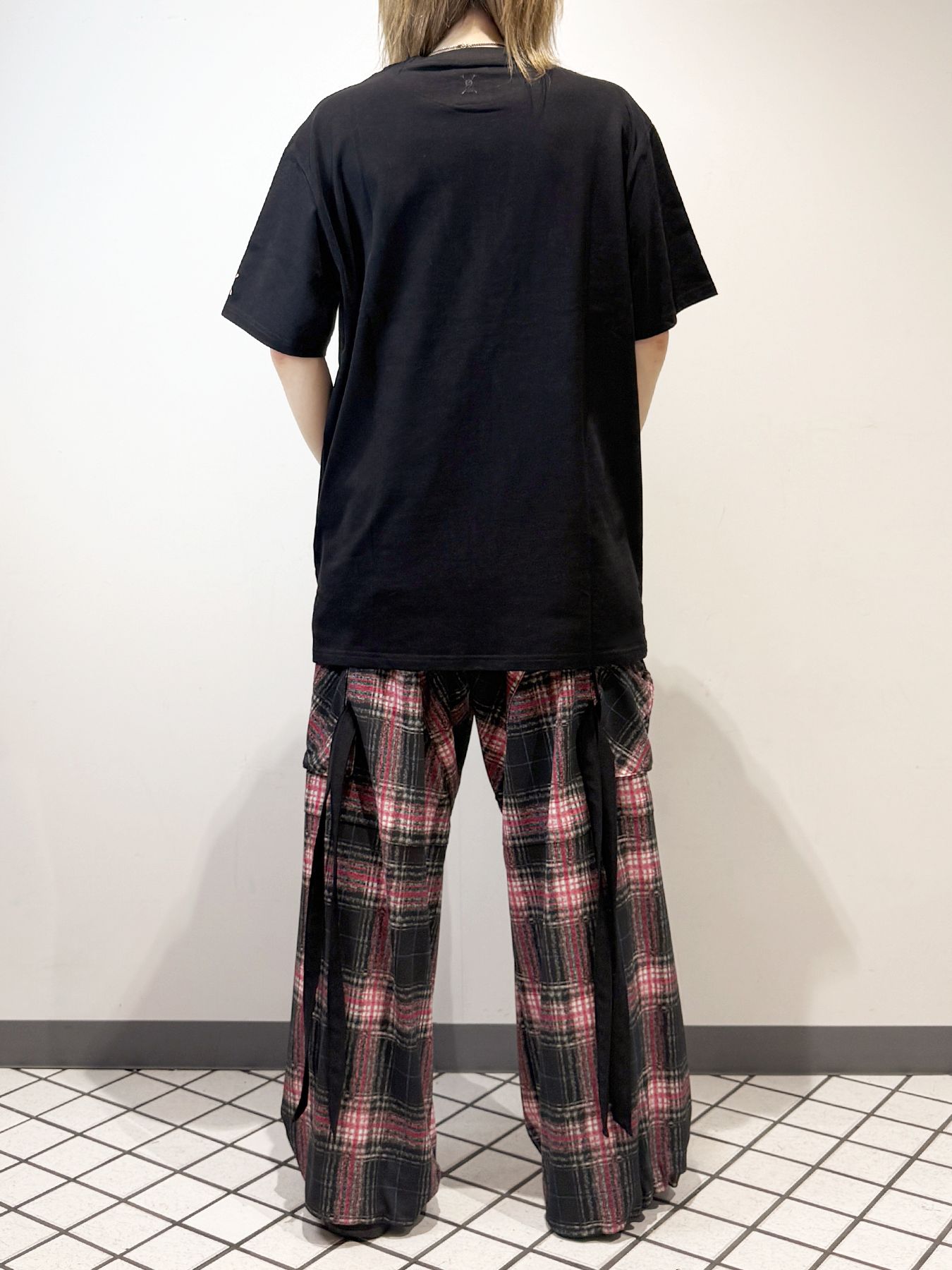 WILD HEART GRAPHIC T / 半袖Tシャツ / ブラック【Roen】