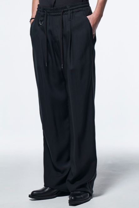 《予約品》 サイドテープラインイージーパンツSideTP EasyWideSlacks / テンセルギャバジンブラック 【kiryuyrik】 2023年4月以降入荷予定