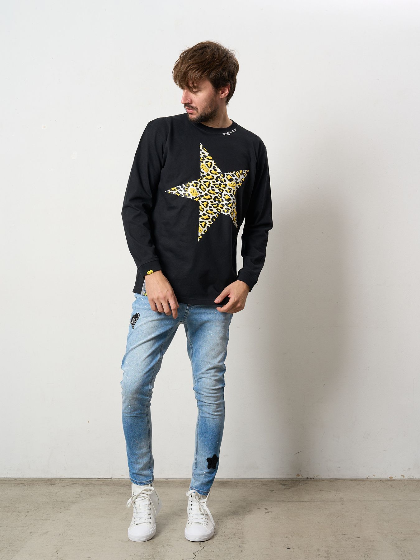 【予約品 5月8日(木) AM10時 締切】 5.6ozコットン天竺 レオパードスタースマイル発泡プリント LS Tシャツ / ブラック