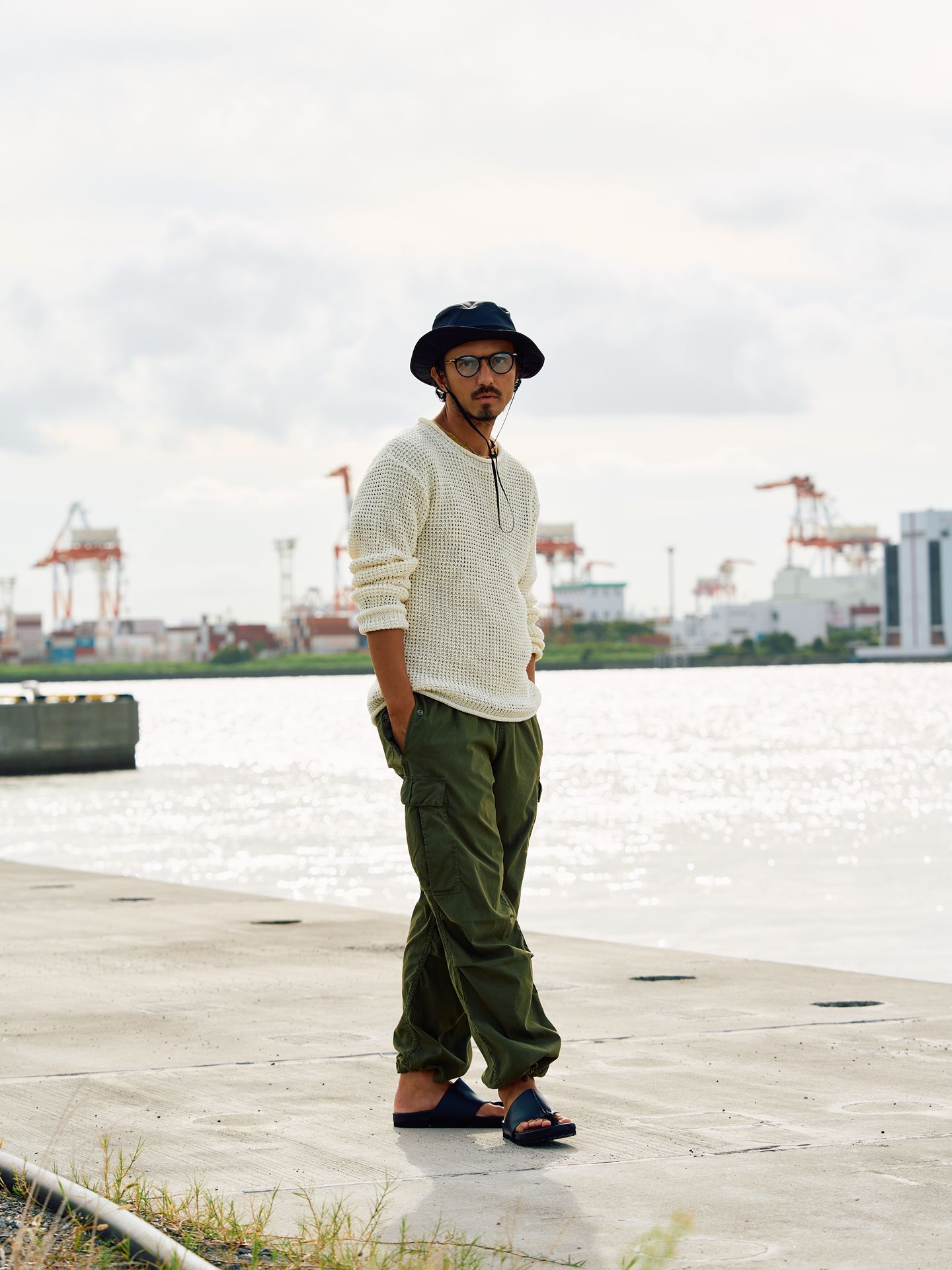 【予約品9月19日 10時締め】 GIMA roll crew knit / クルーネックニット / オフホワイト