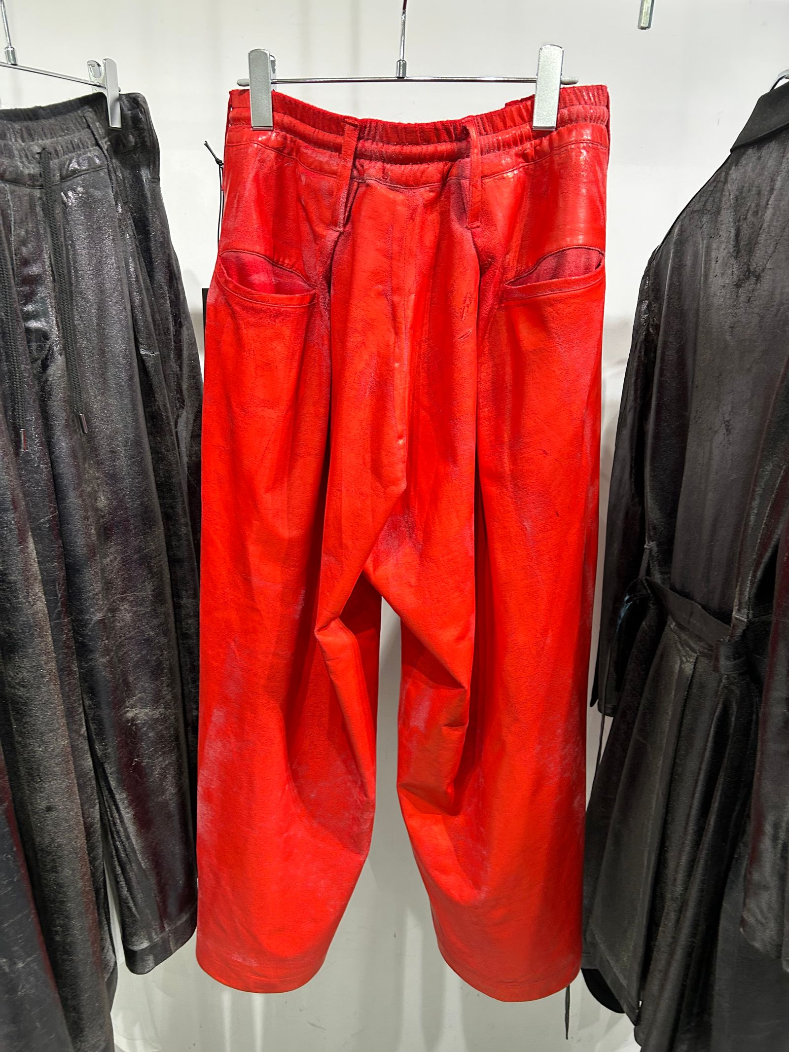 《予約品》 HAKU ジャージWideTuckSlacks / ワイドタックスラックス / レッド