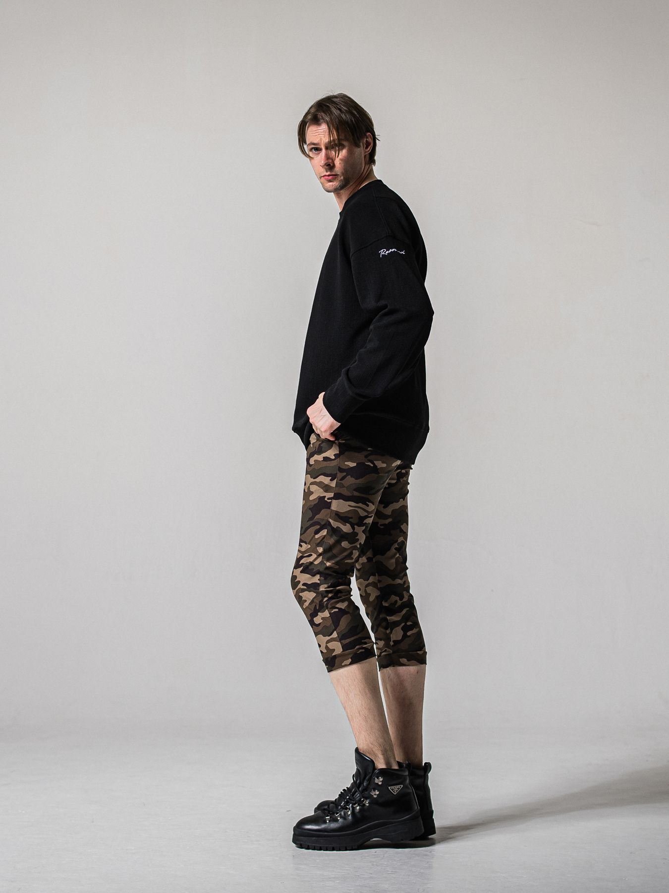 【予約品 11月16日(日) 締切】BLISTER TRAINER / ブリスターニット トレーナー  / ブラック