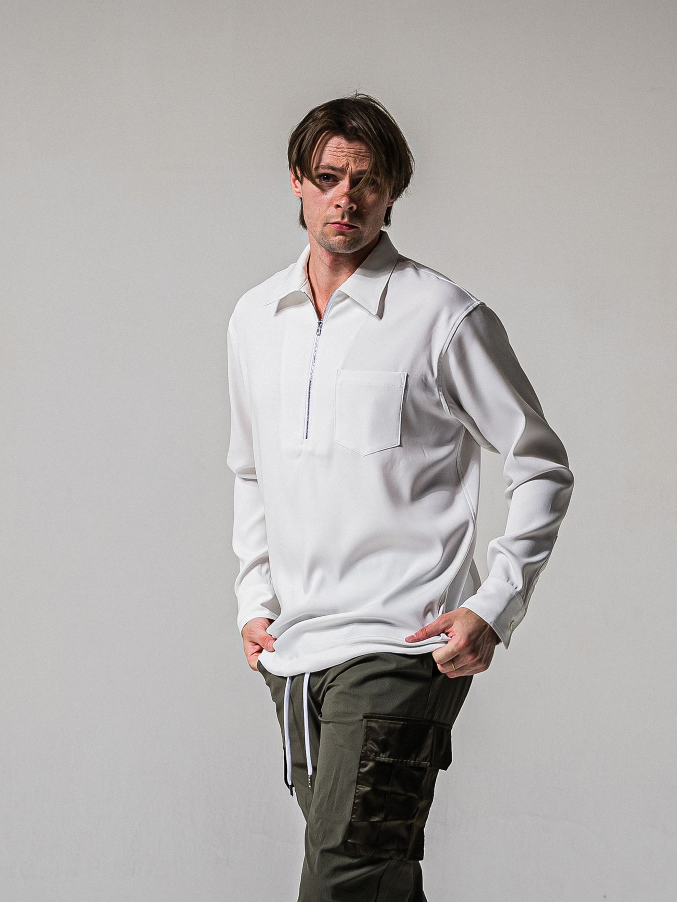 【予約品 11月16日(日) 締切】PULL OVER SATIN SHIRT / ジッププルオーバー サテンシャツ / ホワイト