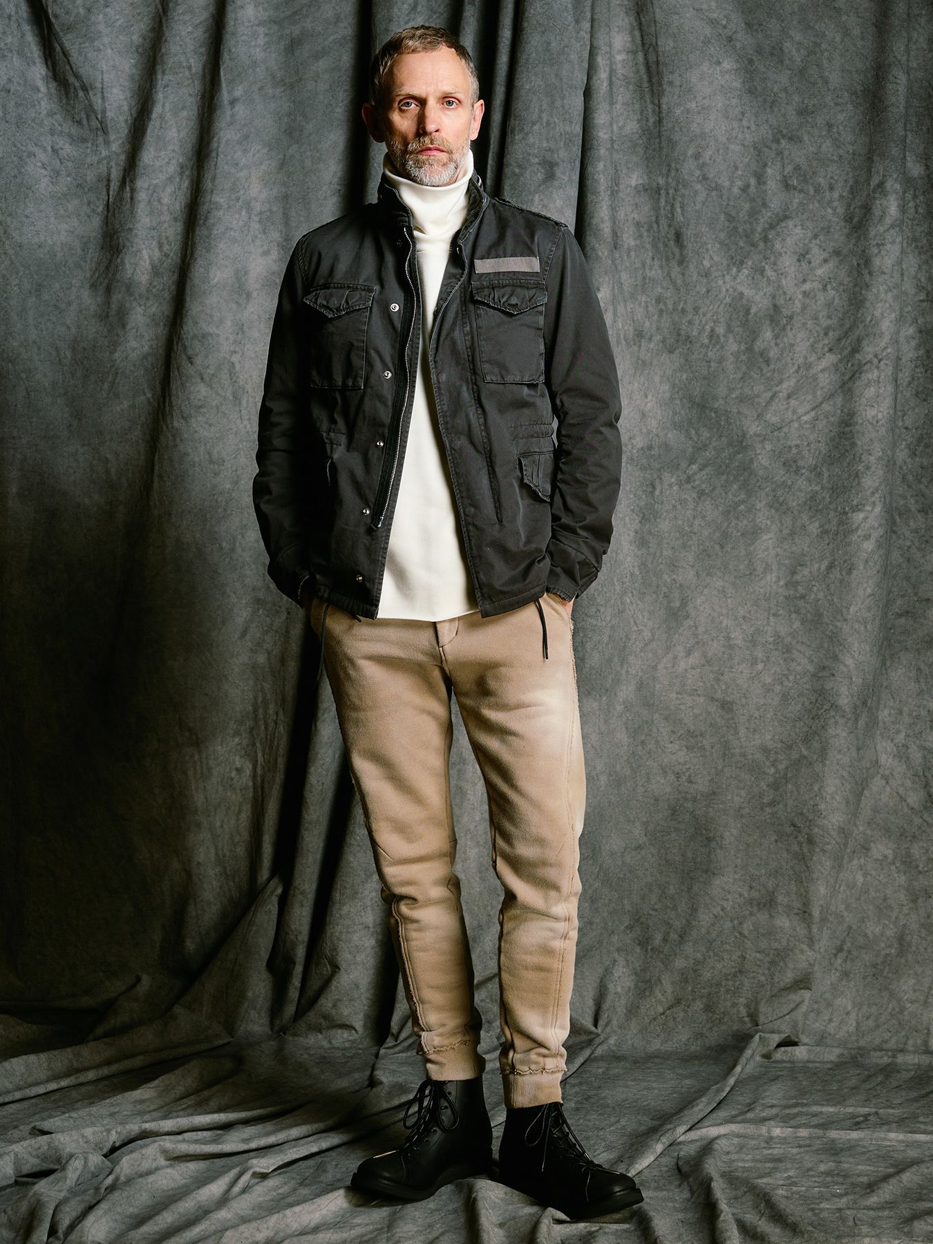 【予約品 4月19日(日) 18時締切】fade switching rib sweat pants / フェードスイッチング リブスウェットパンツ / フェードベージュ