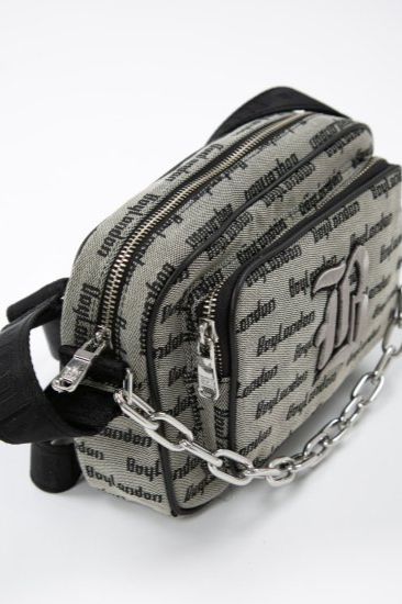 CHAIN DESIGN SHOULDER BAG / グレー 【BOY LONDON】