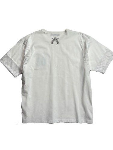《予約品8月31日 23時55分締め》 BASQUE TEE A / Tシャツ / ホワイト 【roarguns 】 2024年2月入荷予定