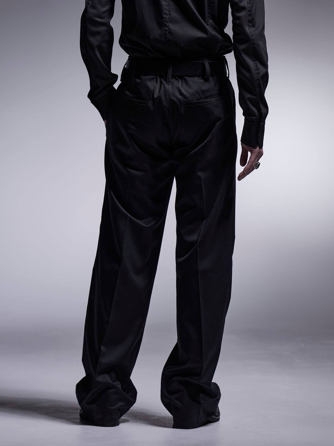 【予約品 7月13日(日) 締切】Wide Slacks / ワイドスラックス / ブラック