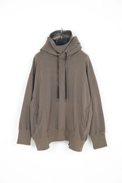 ストレッチコットンポリ ベロア加工ニット ハイネック フーディー / OLIVE 【STRUM】