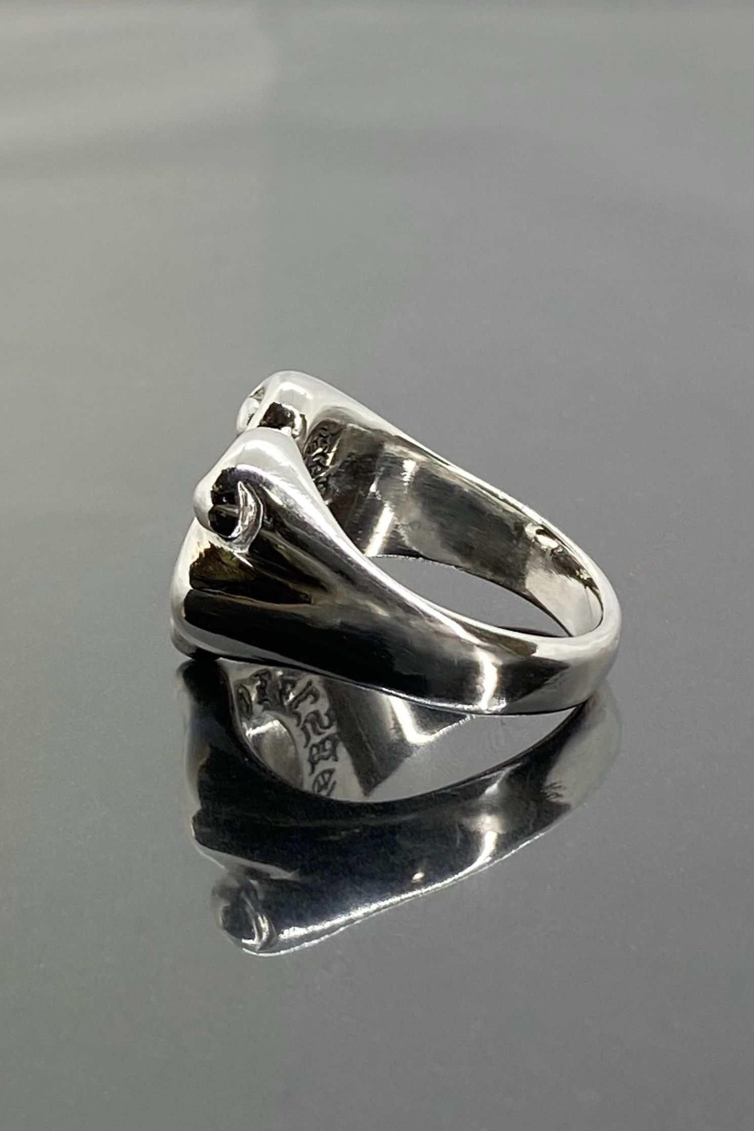 《受注生産》 RHYTHMIC HORSESHOE RING リング 【GOD SIZE】 注文から2～4週間後入荷予定