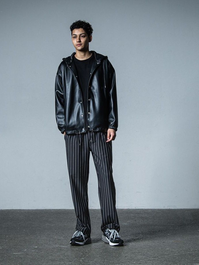 《予約品》 coach hoodie  / レザーコーチパーカー / ブラック