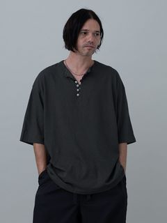 【予約品 11月23日(日) 締切】EUROHENRY / コットンリネン ヘンリーネック / CHARCOAL