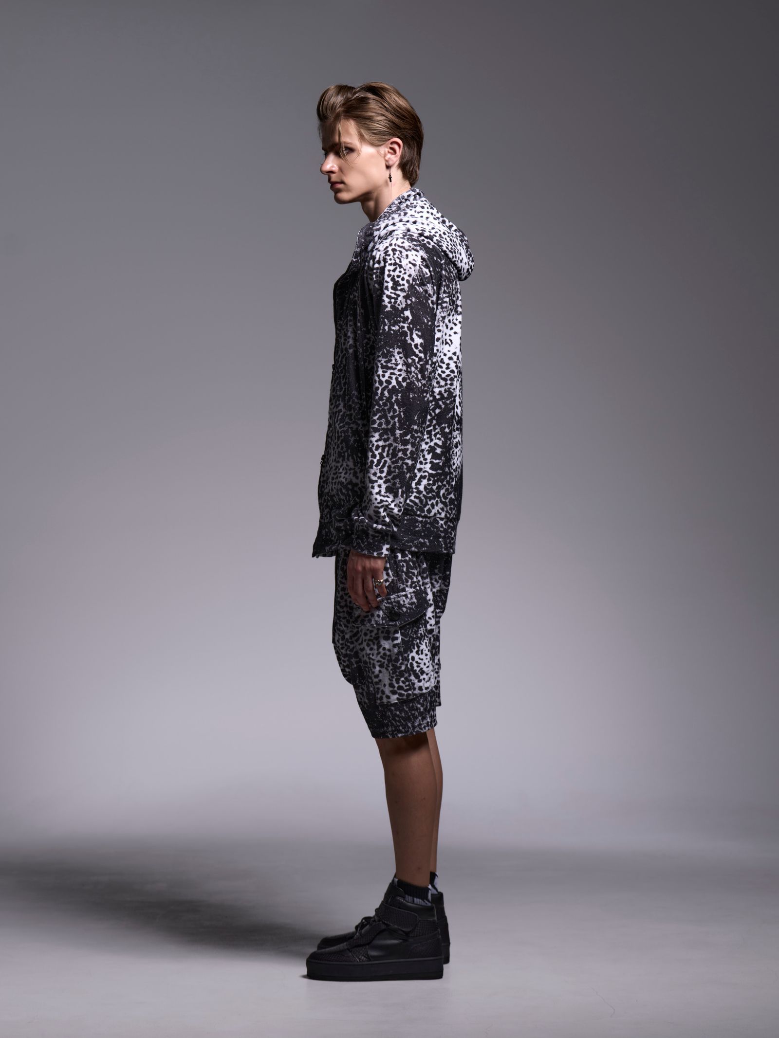 【予約品 1月4日(日) 締切】Hoodie / フーディー / ブラック&グレー