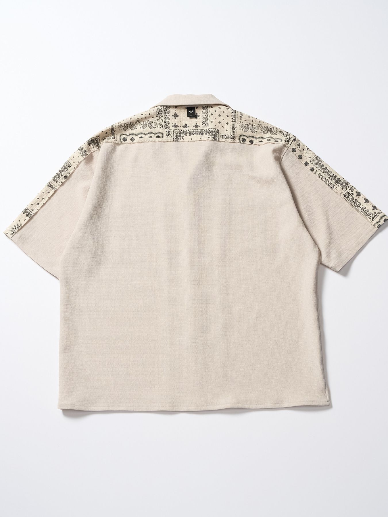 【予約品 1月25日(日) 締切】bandana print panel open shirt / バンダナプリントパネル オープンカラーシャツ / ベージュ