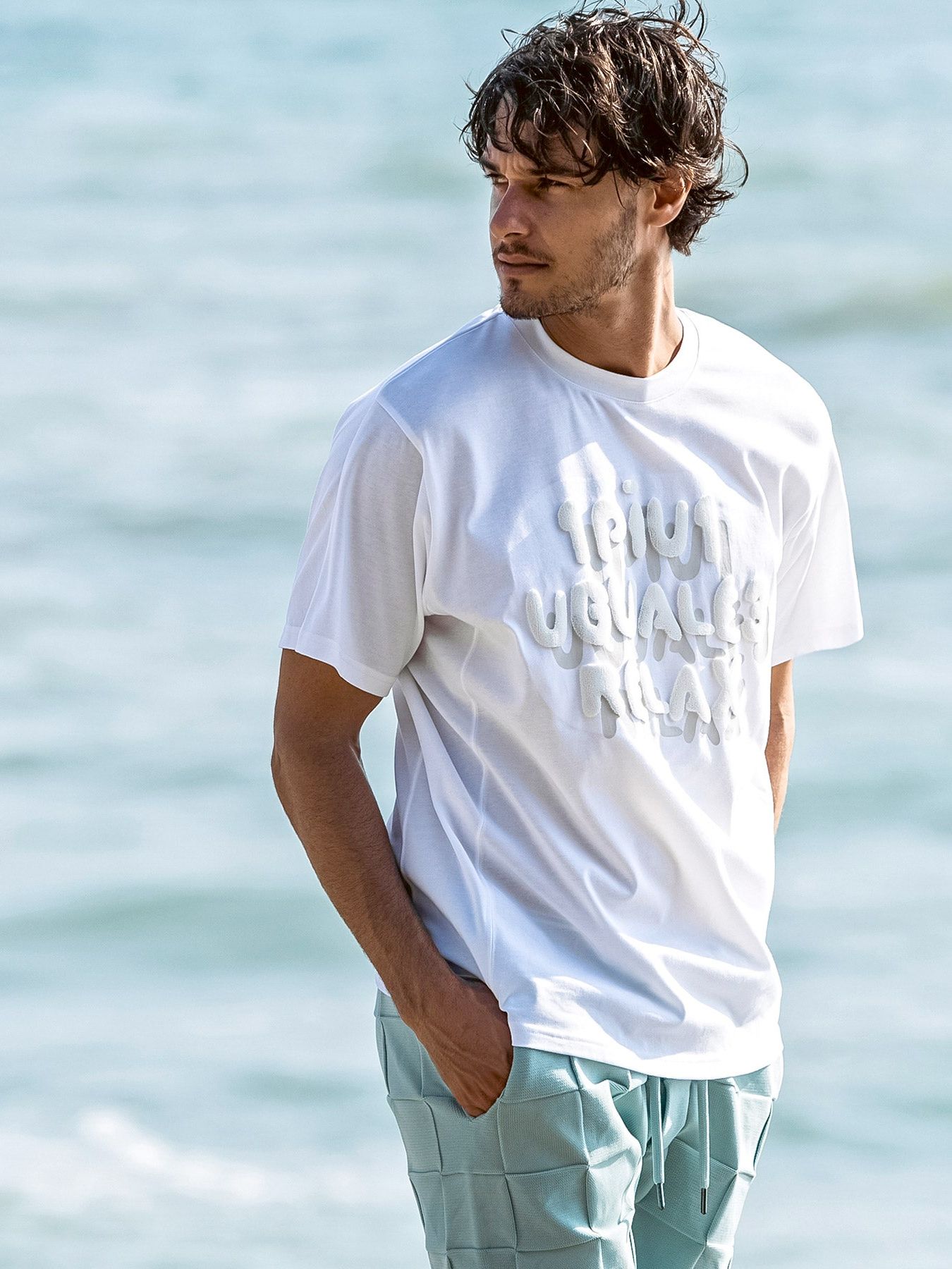 シャドウロゴ半袖Tシャツ / ホワイト