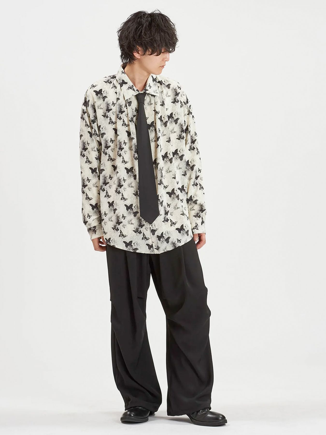 ネクタイ付ネックギャザー BIG シャツ / ホワイト【NOID.】