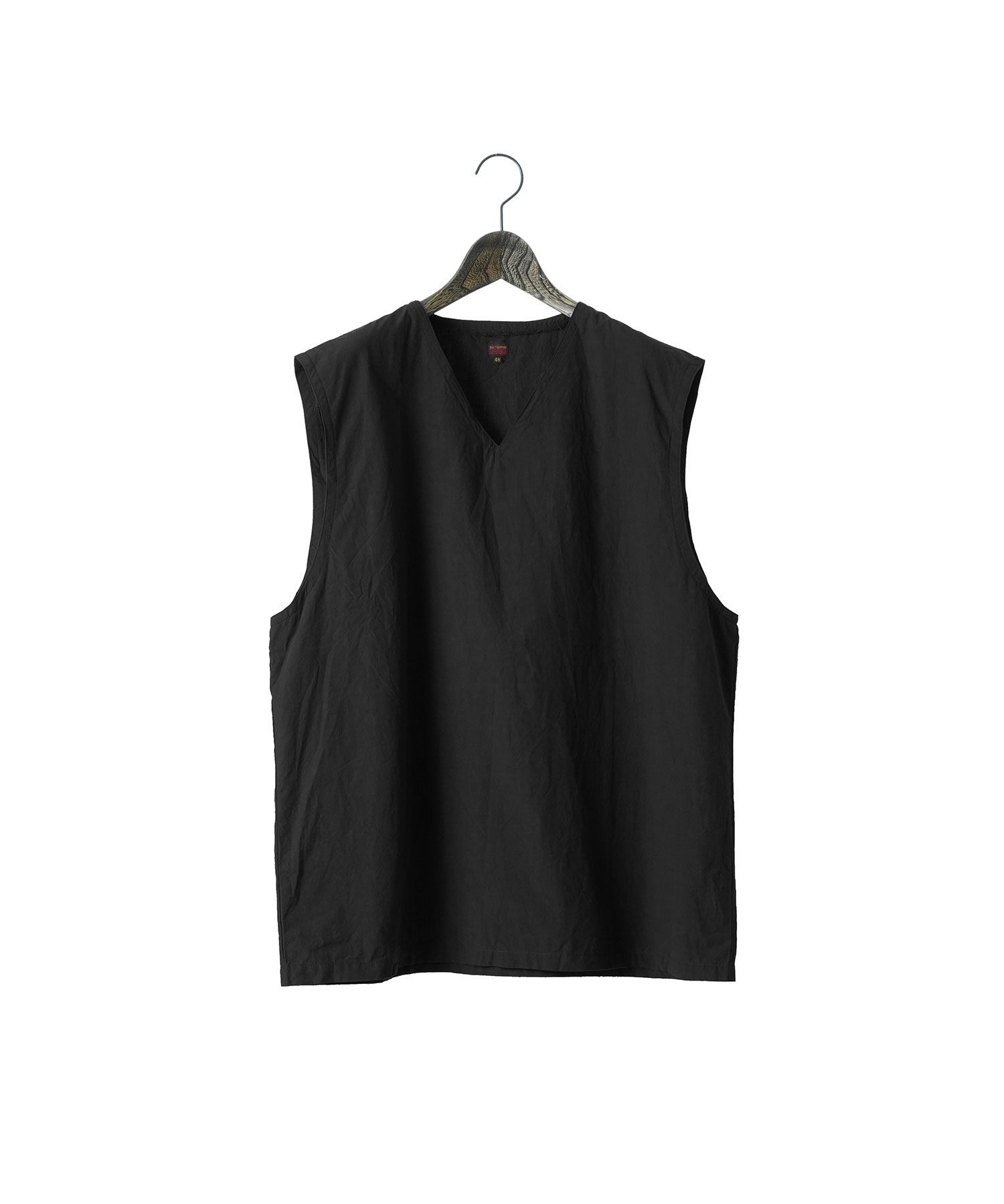 【予約品10月20日(日）締め】 NOVARRA / シャツ / ブラックインナー付き Vネックノースリーブ