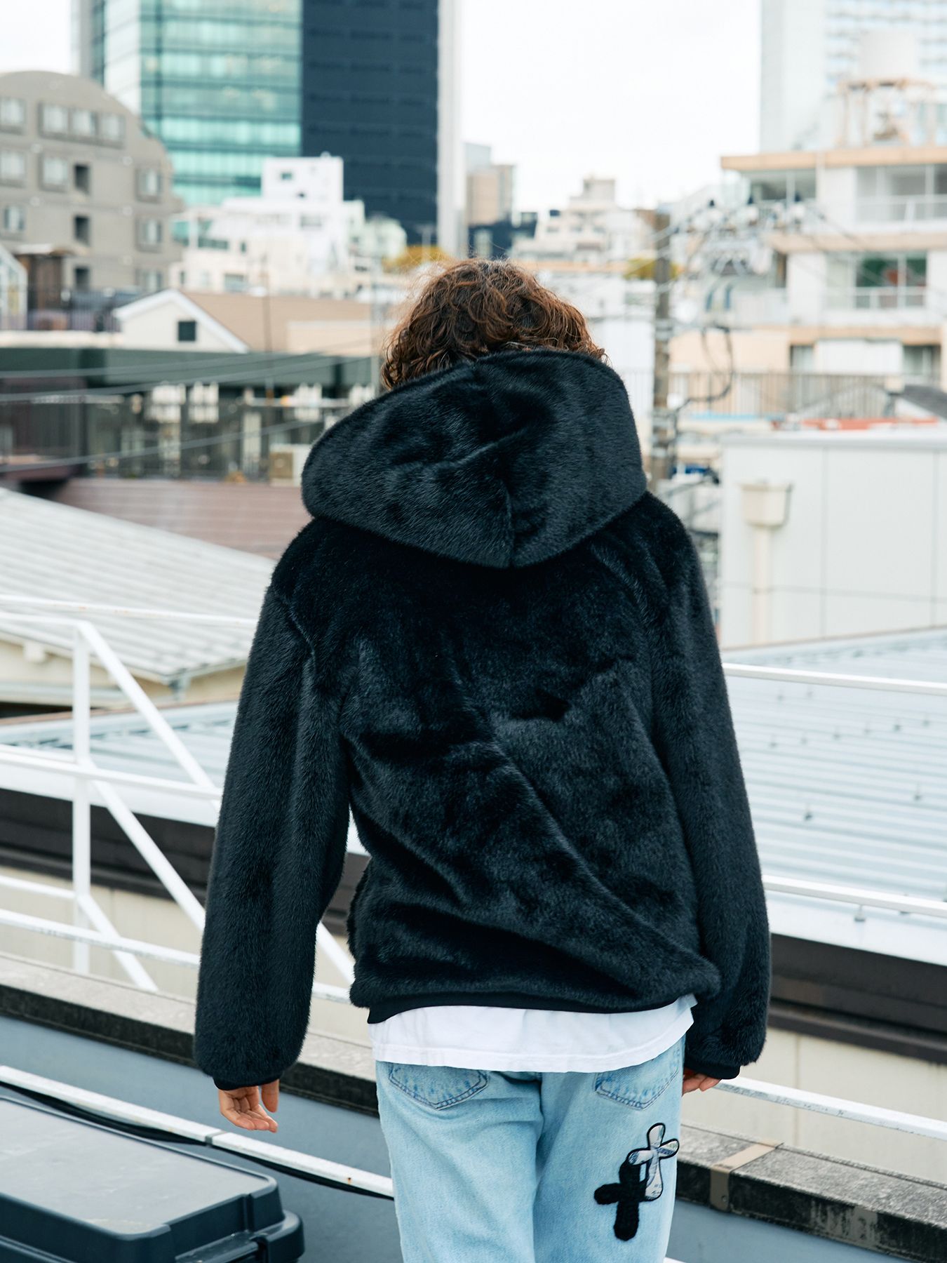 【予約品 】 ECOファー マルチパッチワークビックジップワイドパーカー / ブラック