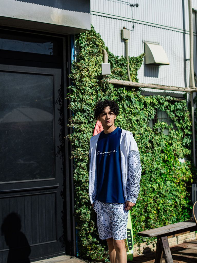 《予約品3月3日18：00締め》 Paisley RUSH OVER ZIPUP HOODIE / ラッシュガードパーカー / バンダナホワイト