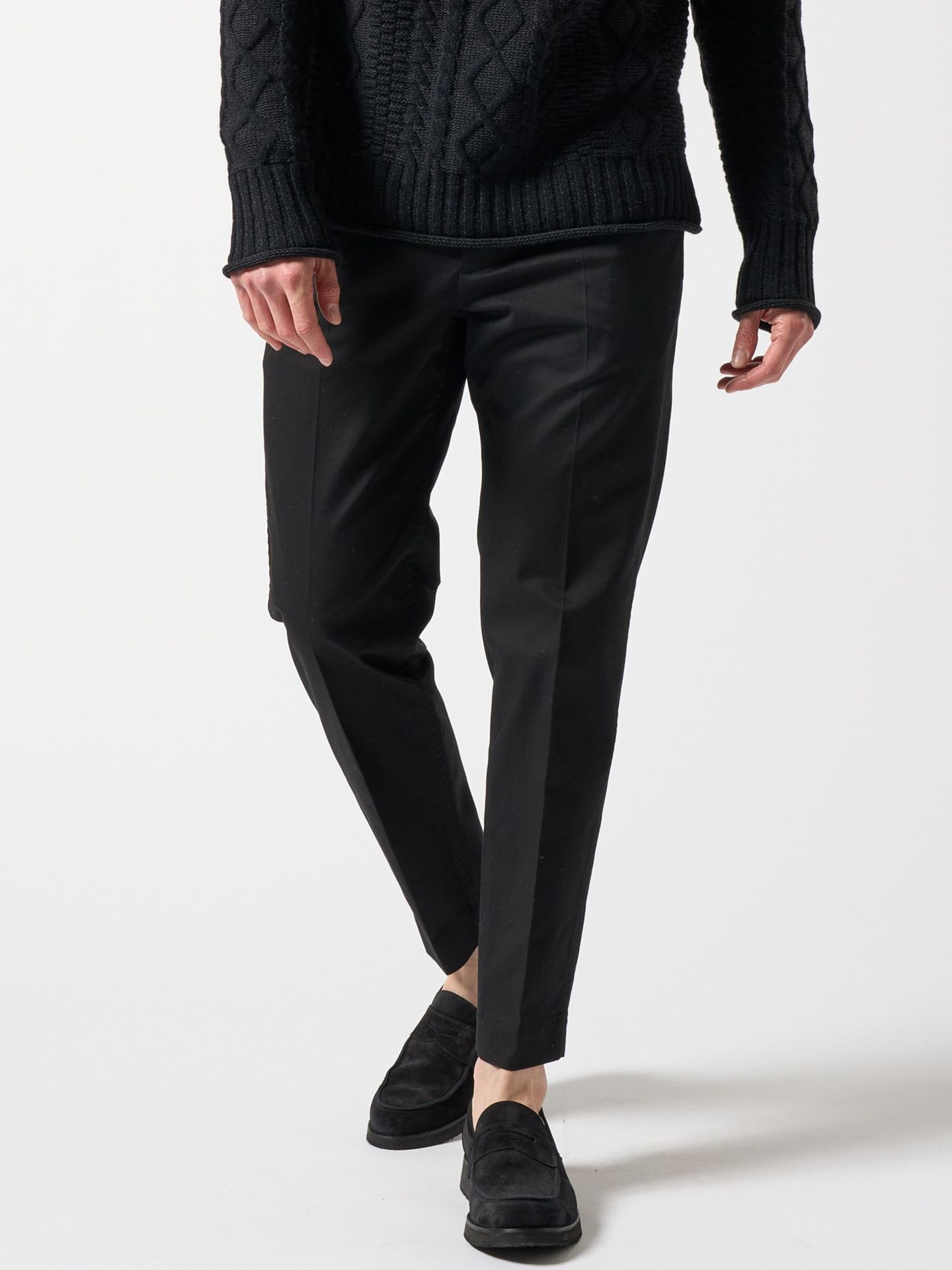 【予約品】 pressed tapered chino / チノパンツ / ブラック
