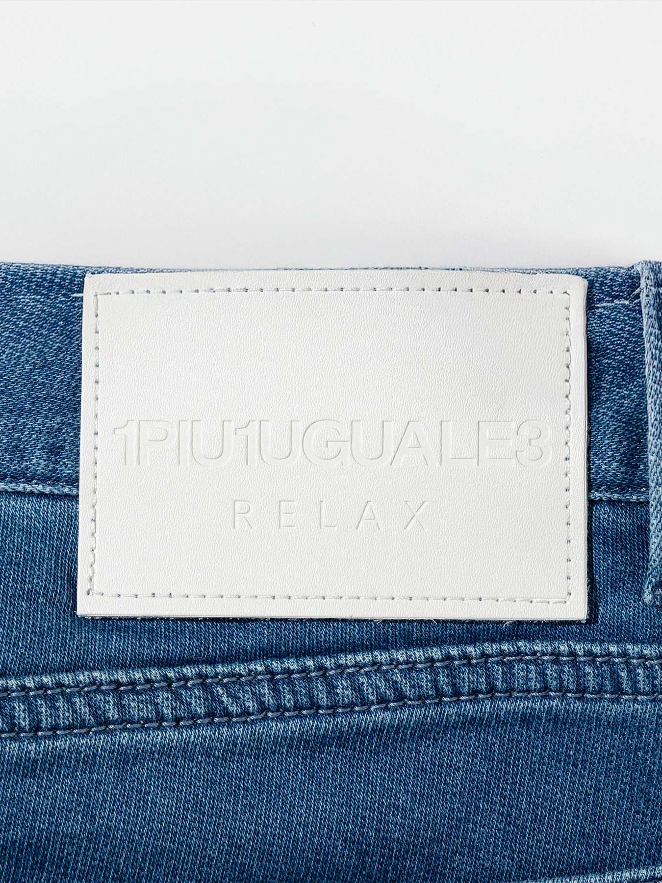 ラインストーンダメージジョグデニムパンツ / インディゴ【1PIU1UGUALE3 RELAX 】
