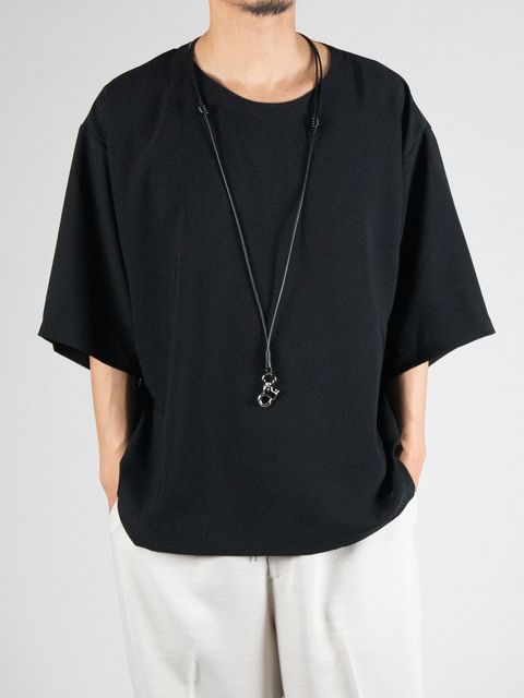 《予約品》 PULL UP LEATHER STRAP / ネックストラップ+スマホホルダー / ブラック 【Iroquois.SENTI】