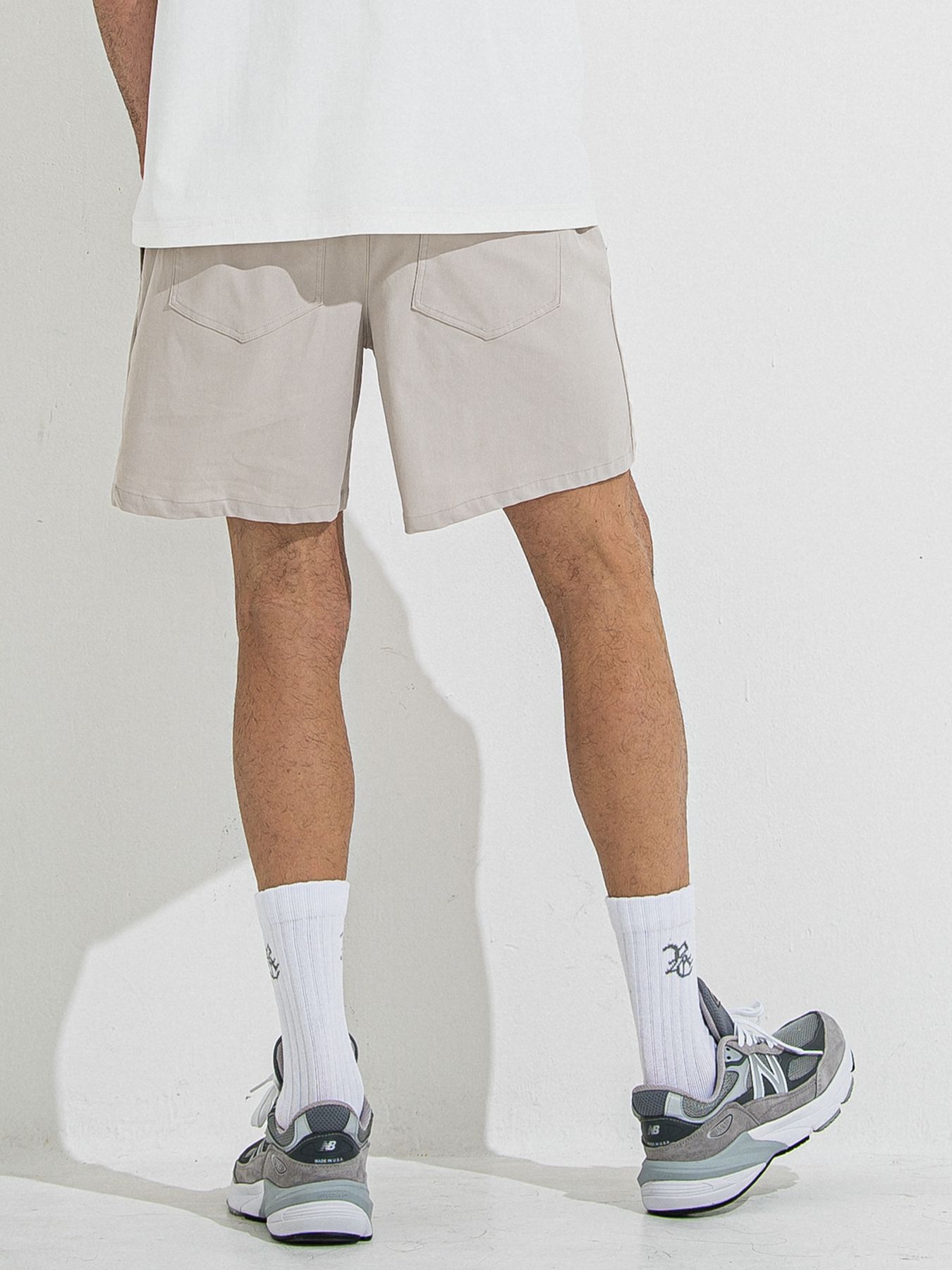【予約品 】TV NYLON SHORTS / ティーヴィーナイロンショーツ / グレージュ