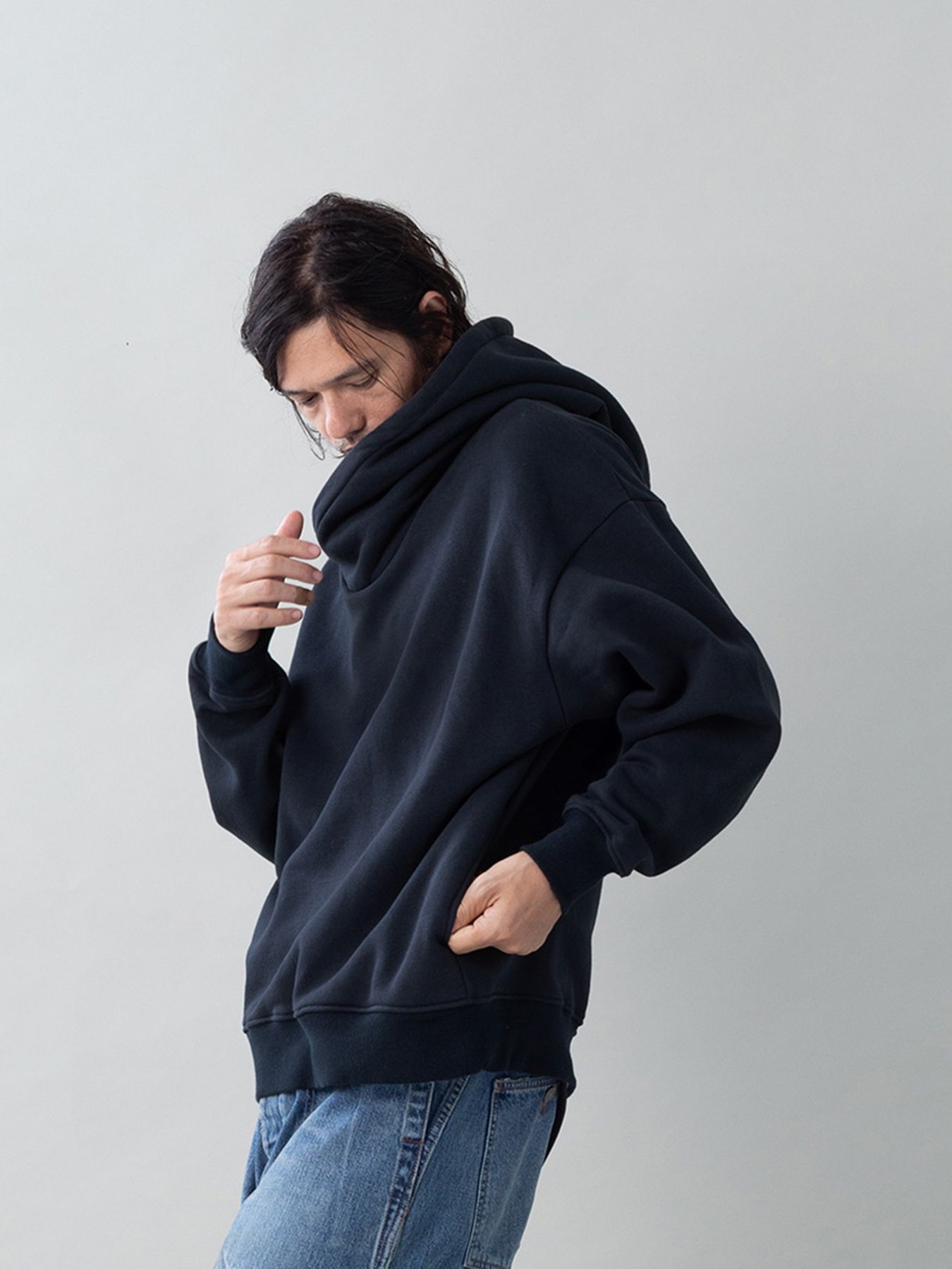 【予約品 5月27日(水) 締切】COWL-WOOLSWEATPARKA / スウェットパーカー / ネイビー
