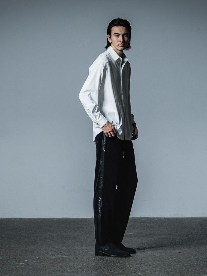 《予約品》 VELOUR SEMI WIDE PT  / ベロアラインワイドパンツ / ブラック